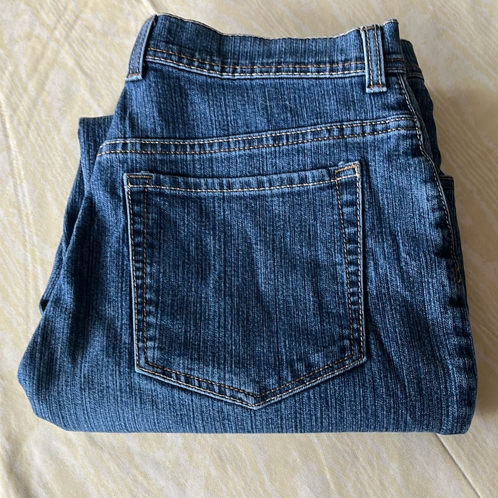 Gloria Vanderbilt women’s size 6 short jeans